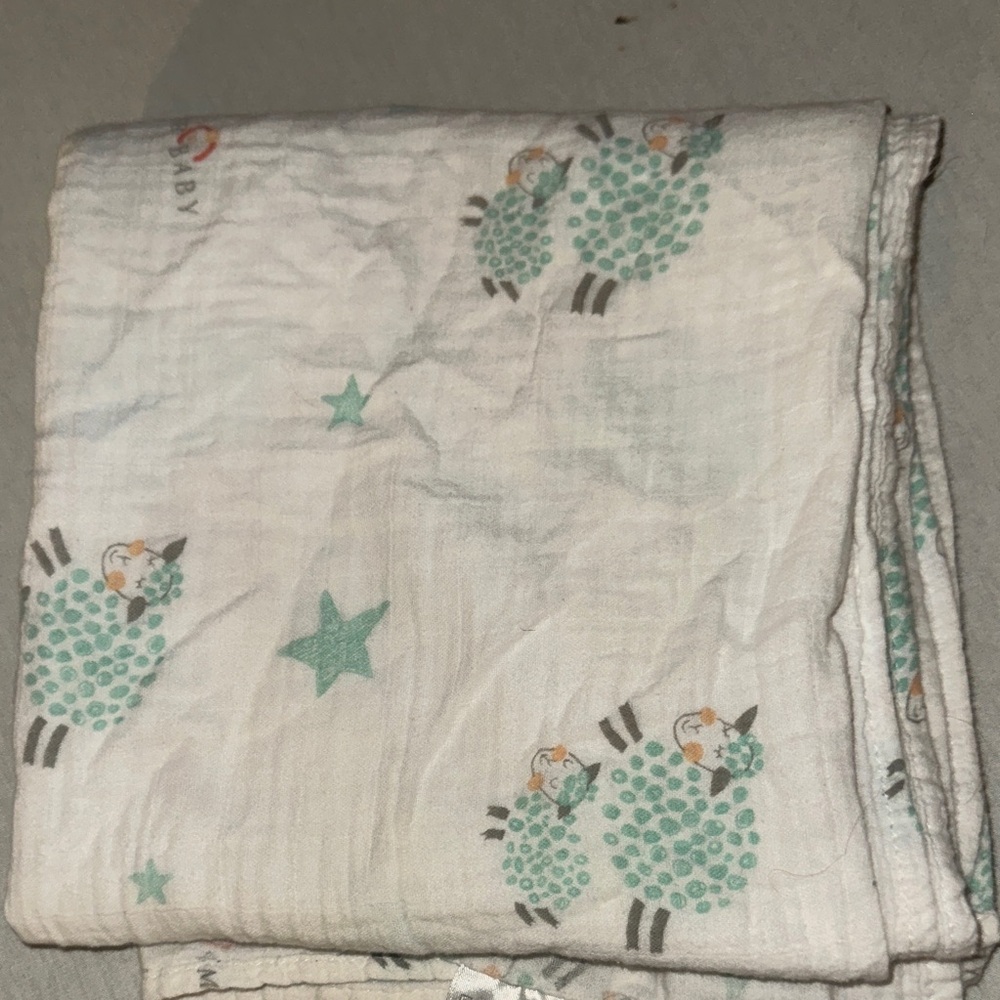 Home. Luvable Friends Sheep and Stars Baby Blanket - White and Green
